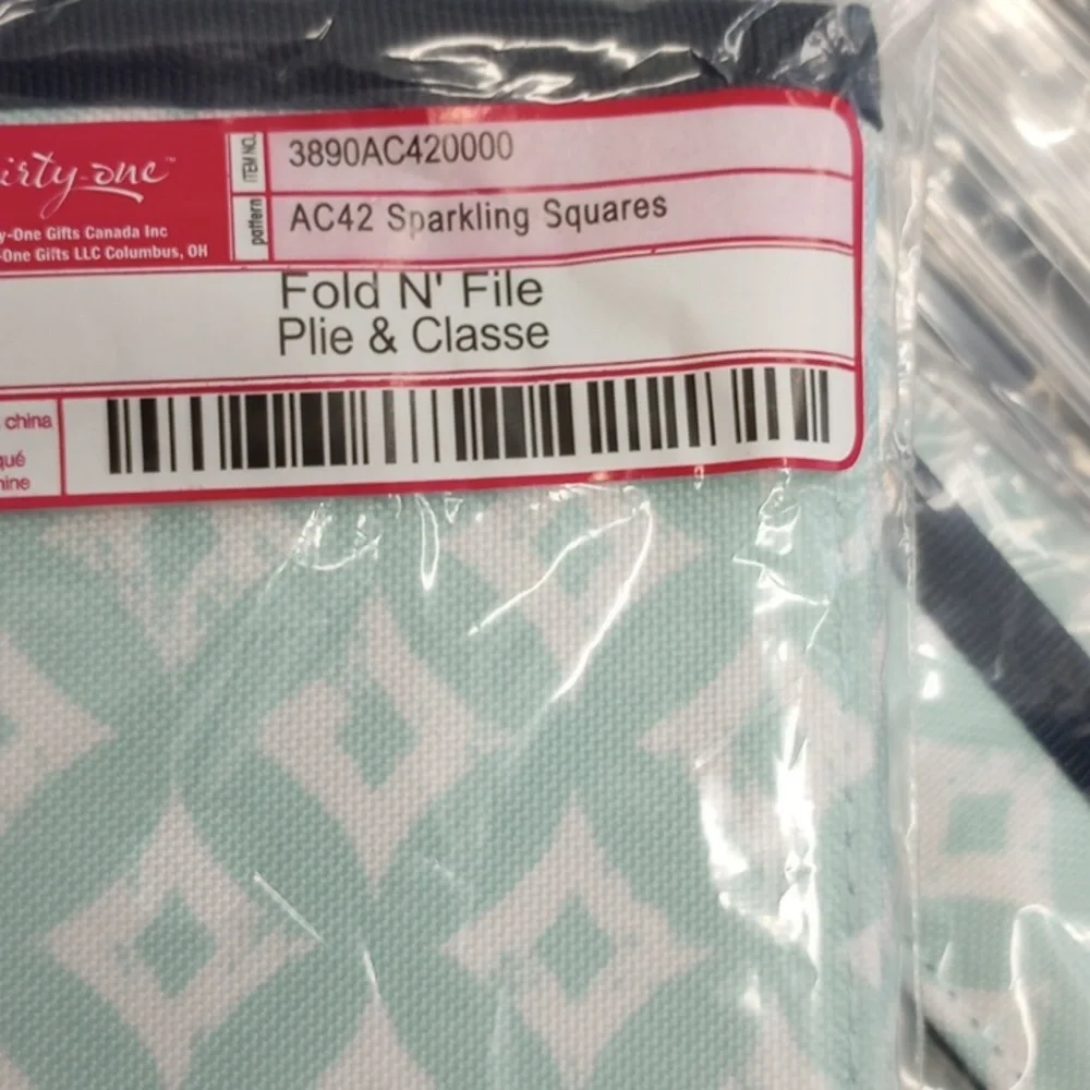 2.....Thirty-One Fold N File in Sparkling Squares
